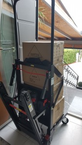 Električni stopniščni vzpenjalnik za težka bremena – kako izbrati pravi model?